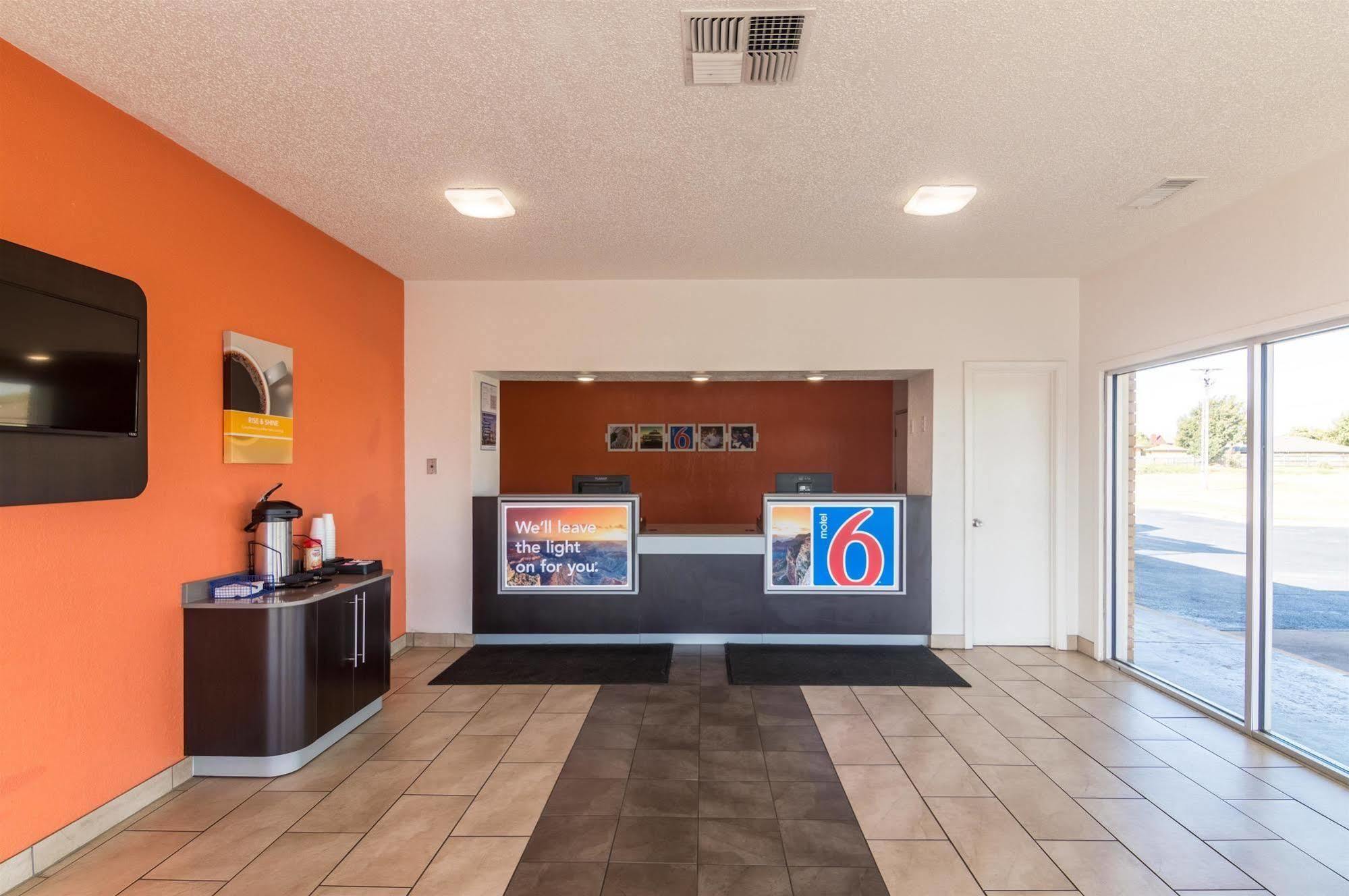 Motel 6-Clinton, Ok Eksteriør billede