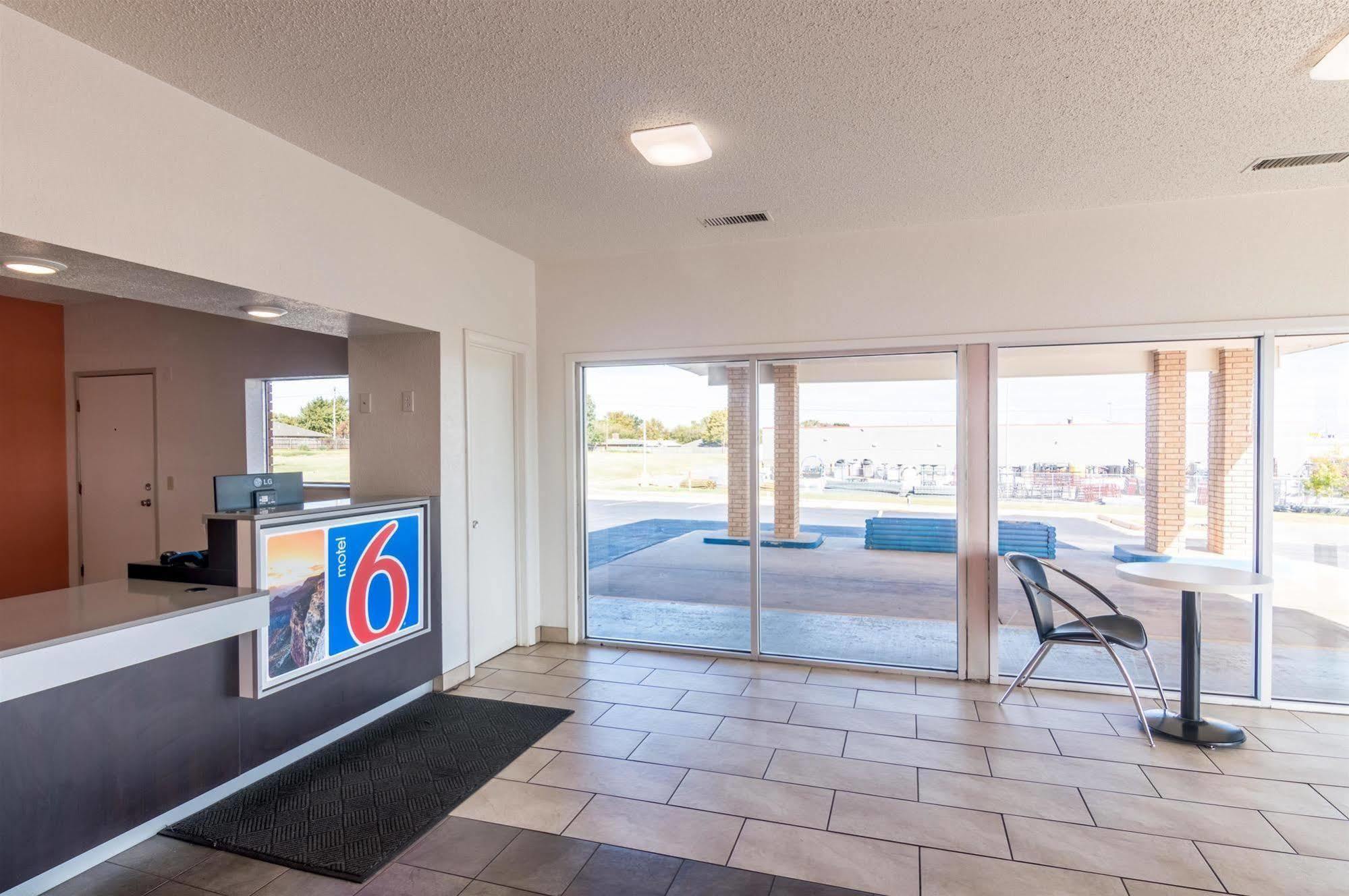 Motel 6-Clinton, Ok Eksteriør billede